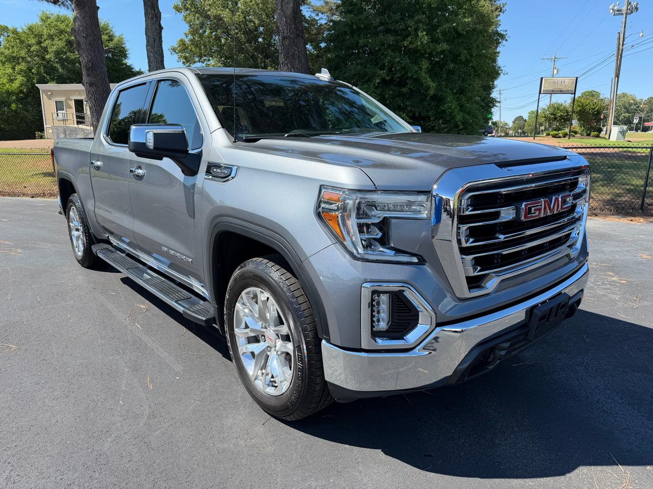 GMC Sierra 1500 4WD Crew Cab 147" SLT 2019