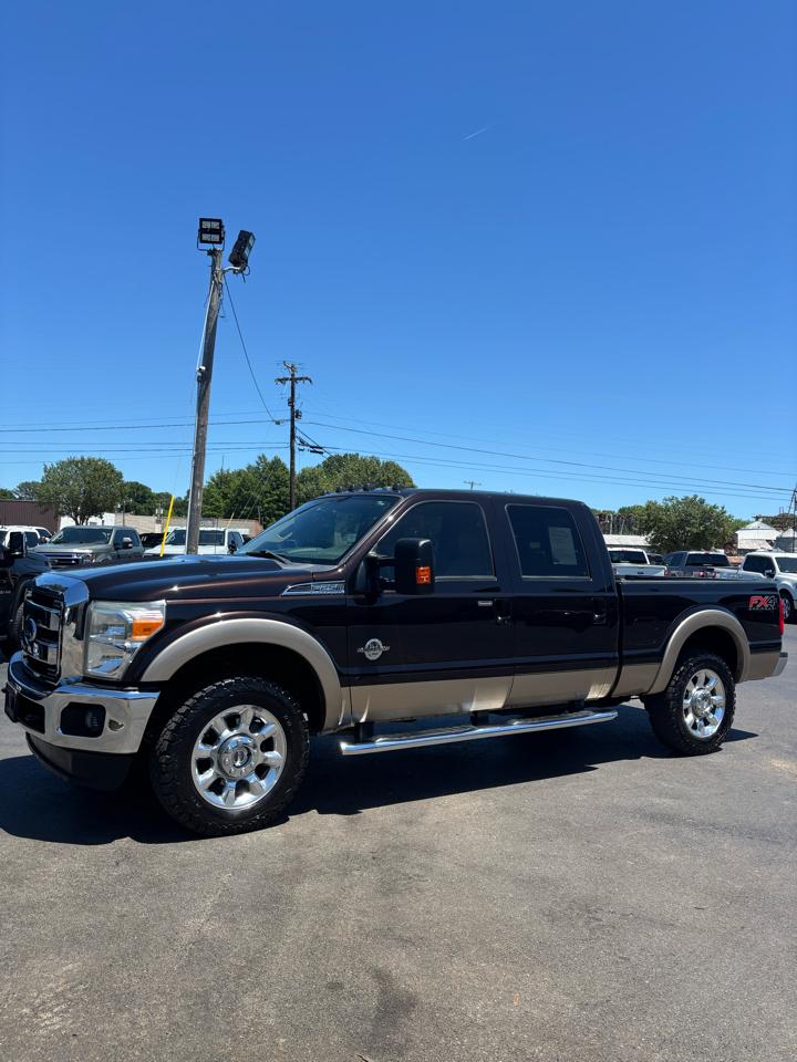 Ford Super Duty F-250 SRW 4WD Crew Cab 156" Lariat 2013