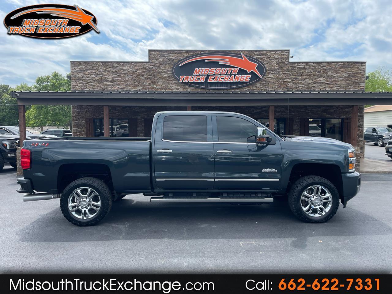 2019 Chevrolet Silverado 2500HD 4WD Crew Cab 153.7" High Country