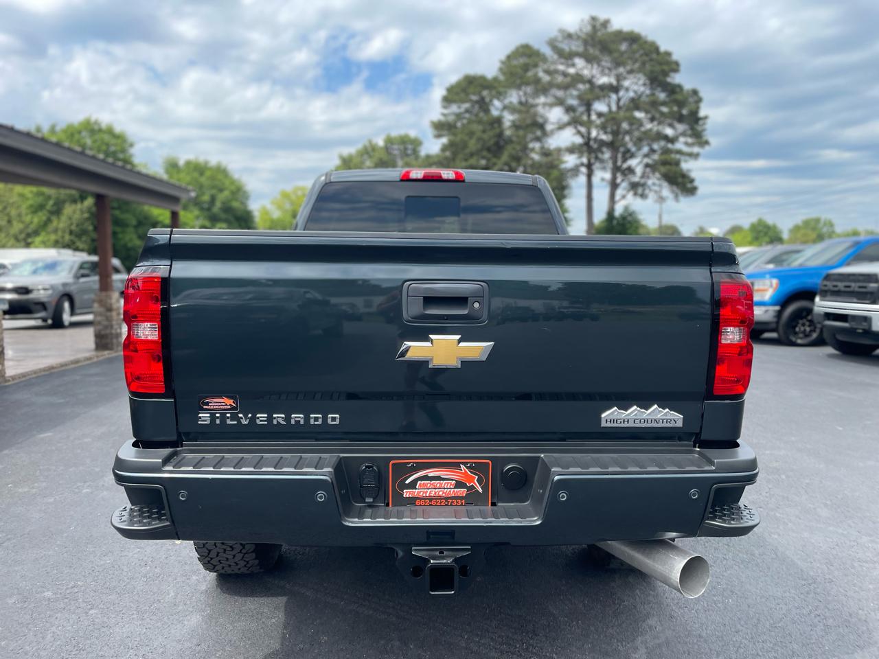 Chevrolet Silverado 2500HD 4WD Crew Cab 153.7" High Country 2019