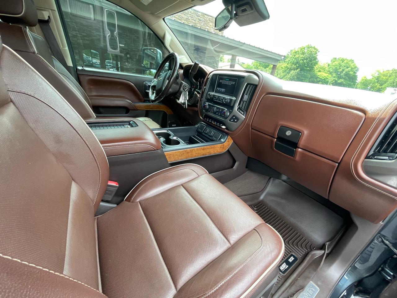 Chevrolet Silverado 2500HD 4WD Crew Cab 153.7" High Country 2019