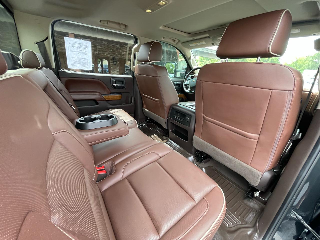 Chevrolet Silverado 2500HD 4WD Crew Cab 153.7" High Country 2019
