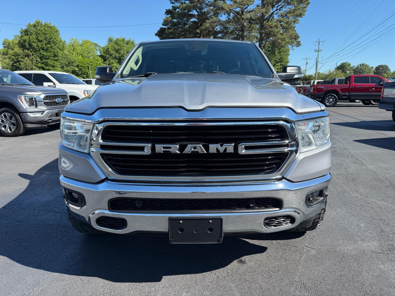 RAM 1500 Big Horn 4x4 Quad Cab 6'4" Box 2020