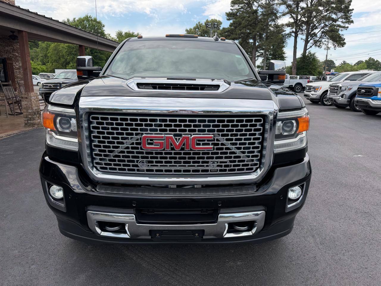 GMC Sierra 3500HD 4WD Crew Cab 167.7" Denali 2017