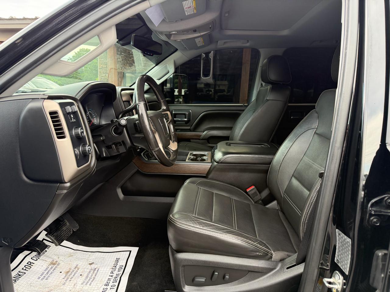 GMC Sierra 3500HD 4WD Crew Cab 167.7" Denali 2017