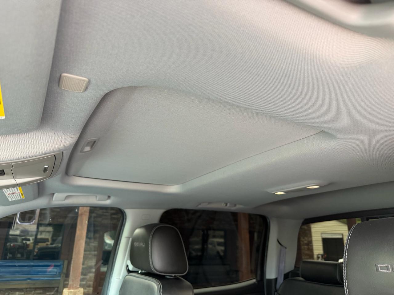 GMC Sierra 3500HD 4WD Crew Cab 167.7" Denali 2017