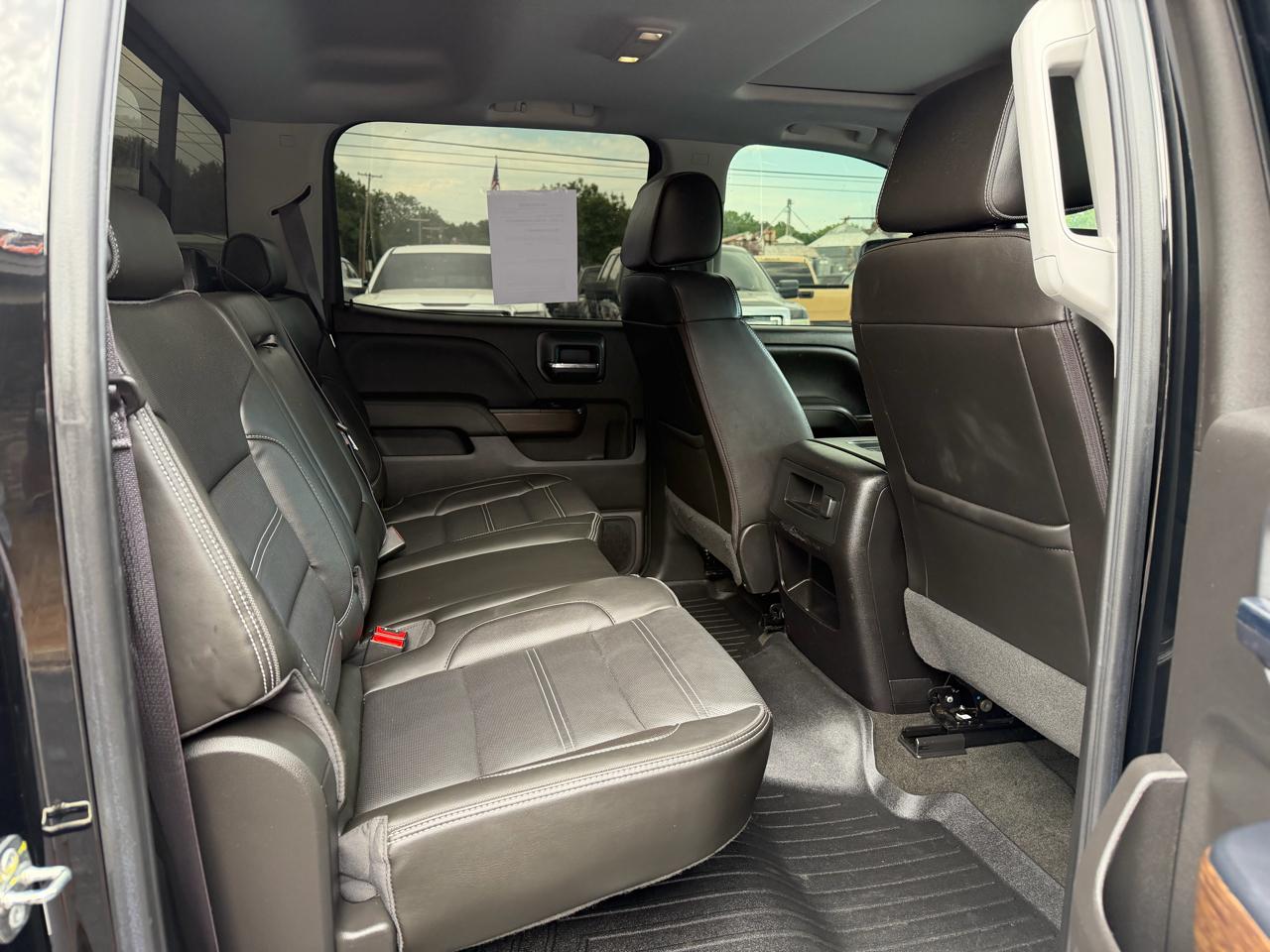 GMC Sierra 3500HD 4WD Crew Cab 167.7" Denali 2017