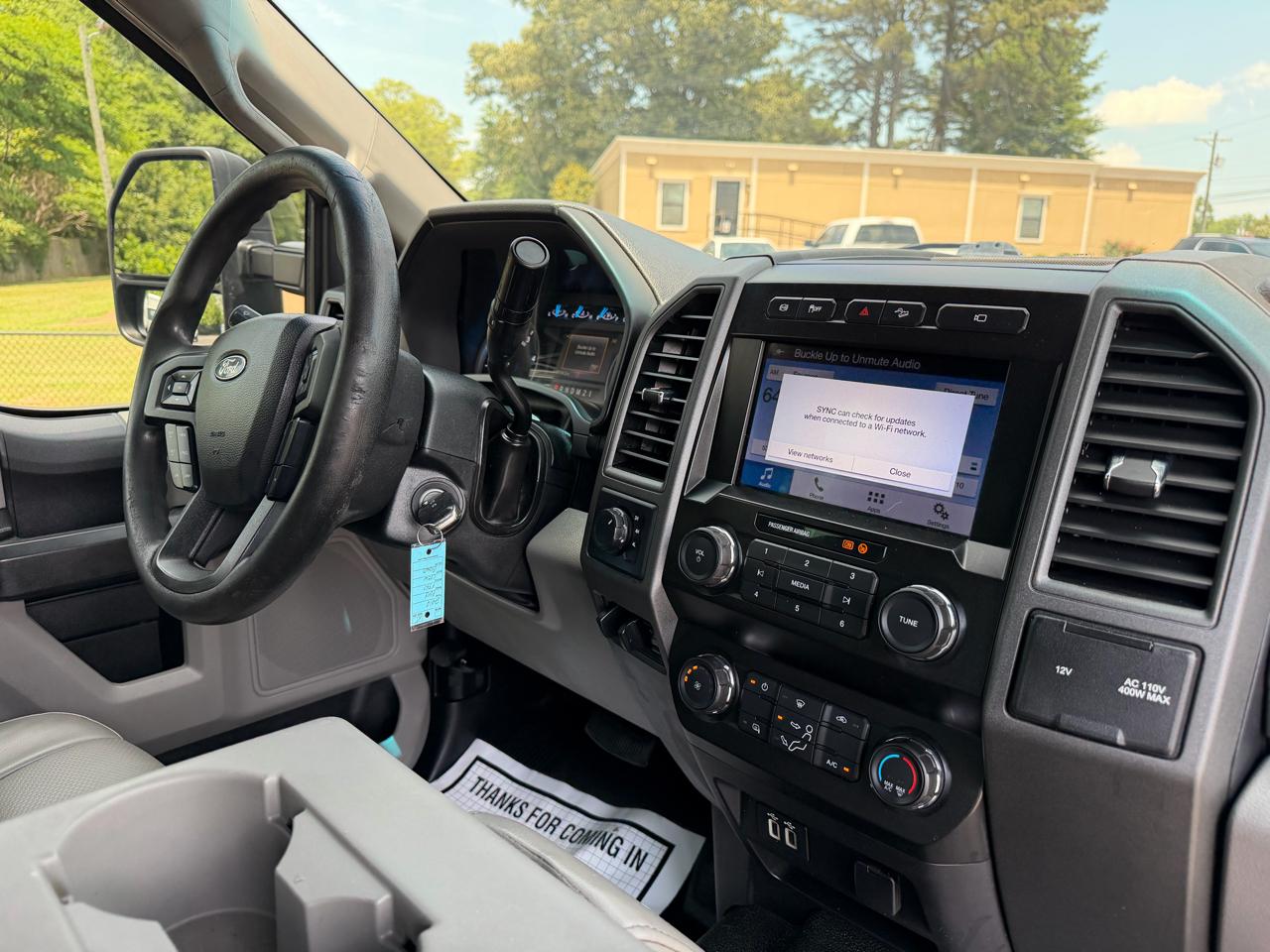 Ford Super Duty F-350 DRW XL 4WD Crew Cab 8' Box 2019