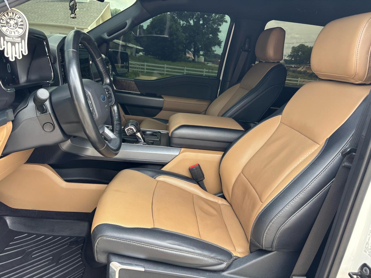 Ford F-150 Lariat 4WD SuperCrew 5.5' Box 2023