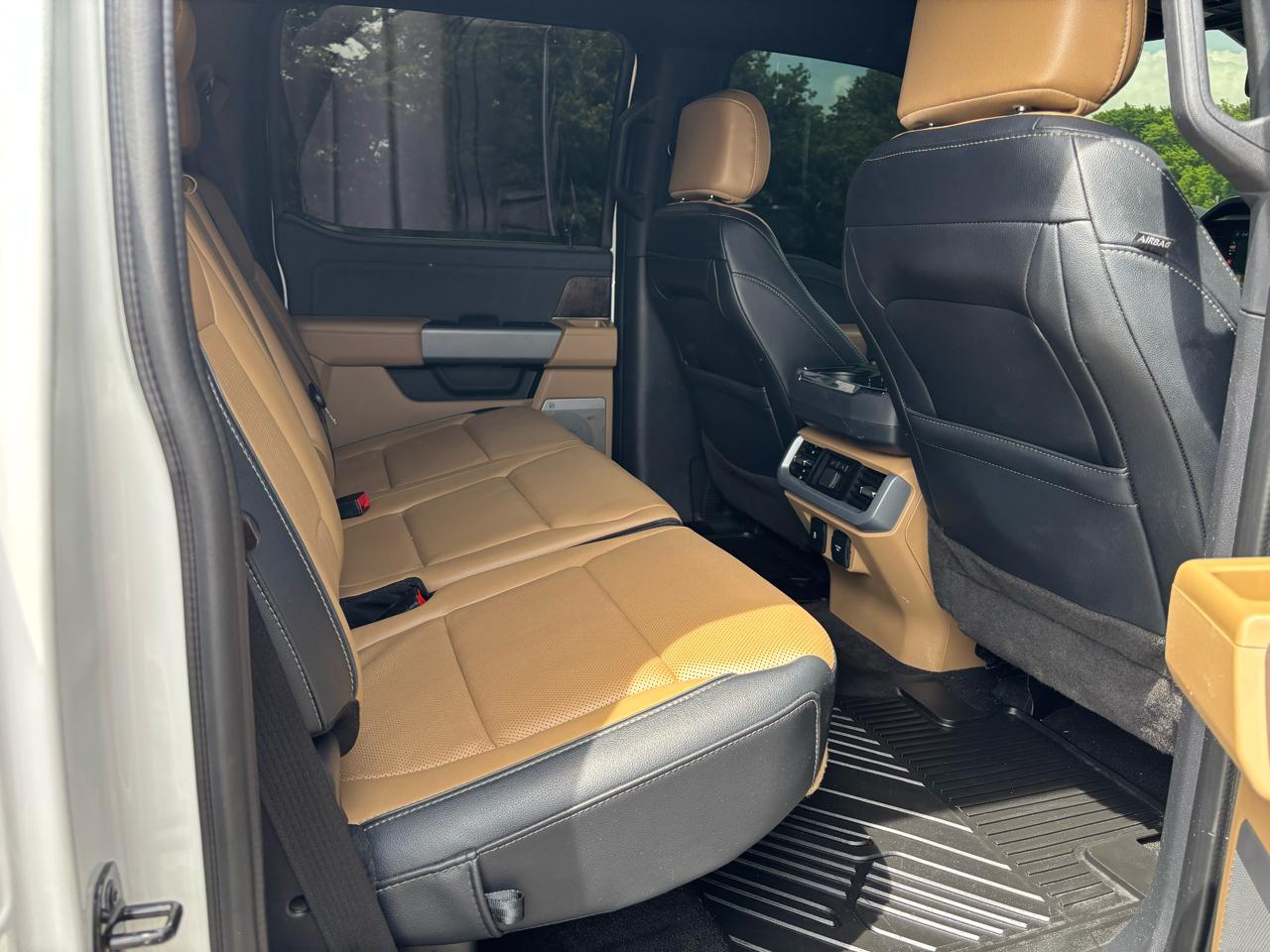 Ford F-150 Lariat 4WD SuperCrew 5.5' Box 2023