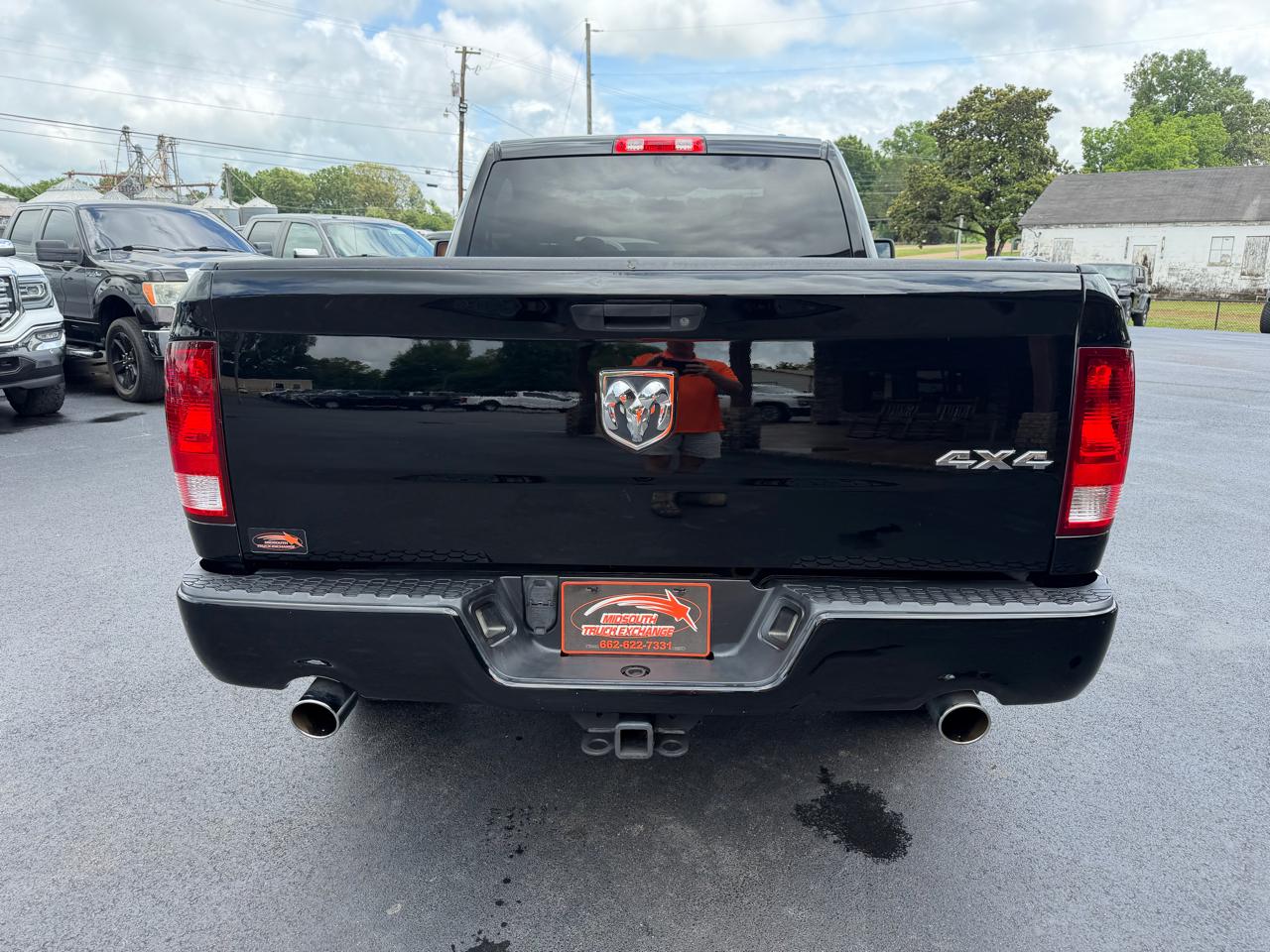 RAM 1500 4WD Reg Cab 120.5" Sport 2012