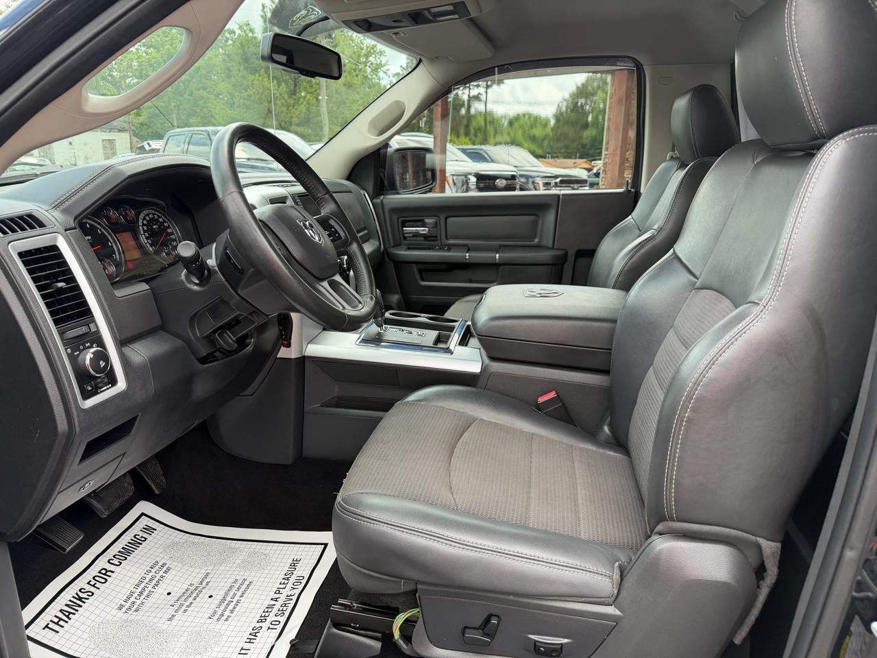 RAM 1500 4WD Reg Cab 120.5" Sport 2012