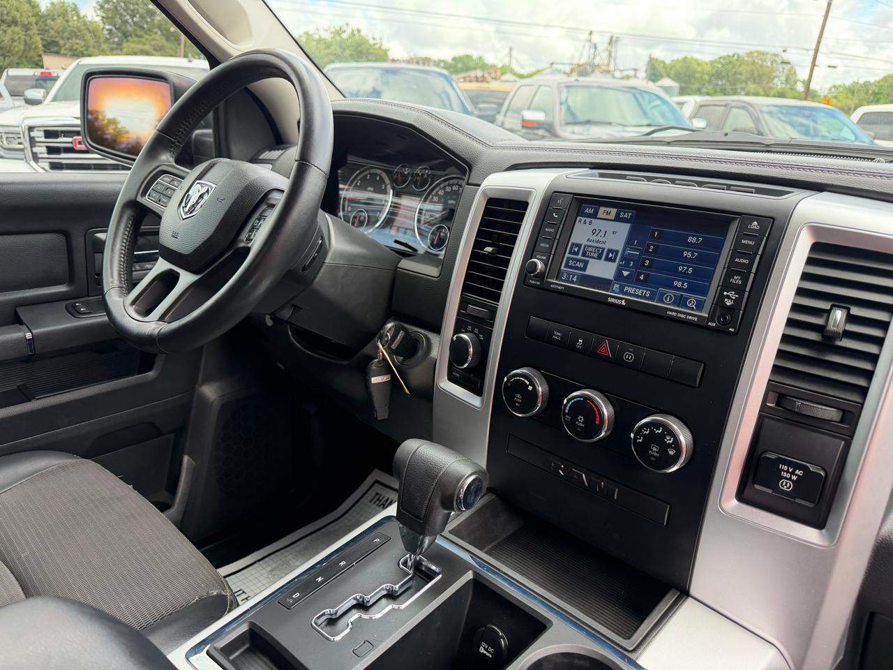RAM 1500 4WD Reg Cab 120.5" Sport 2012