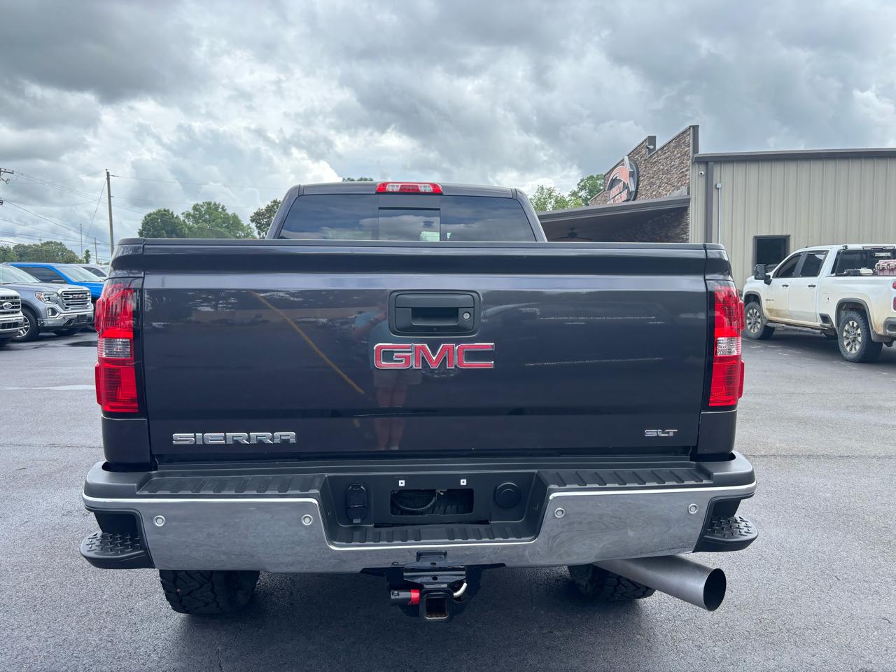 GMC Sierra 2500HD available WiFi 4WD Crew Cab 153.7" SLT 2015