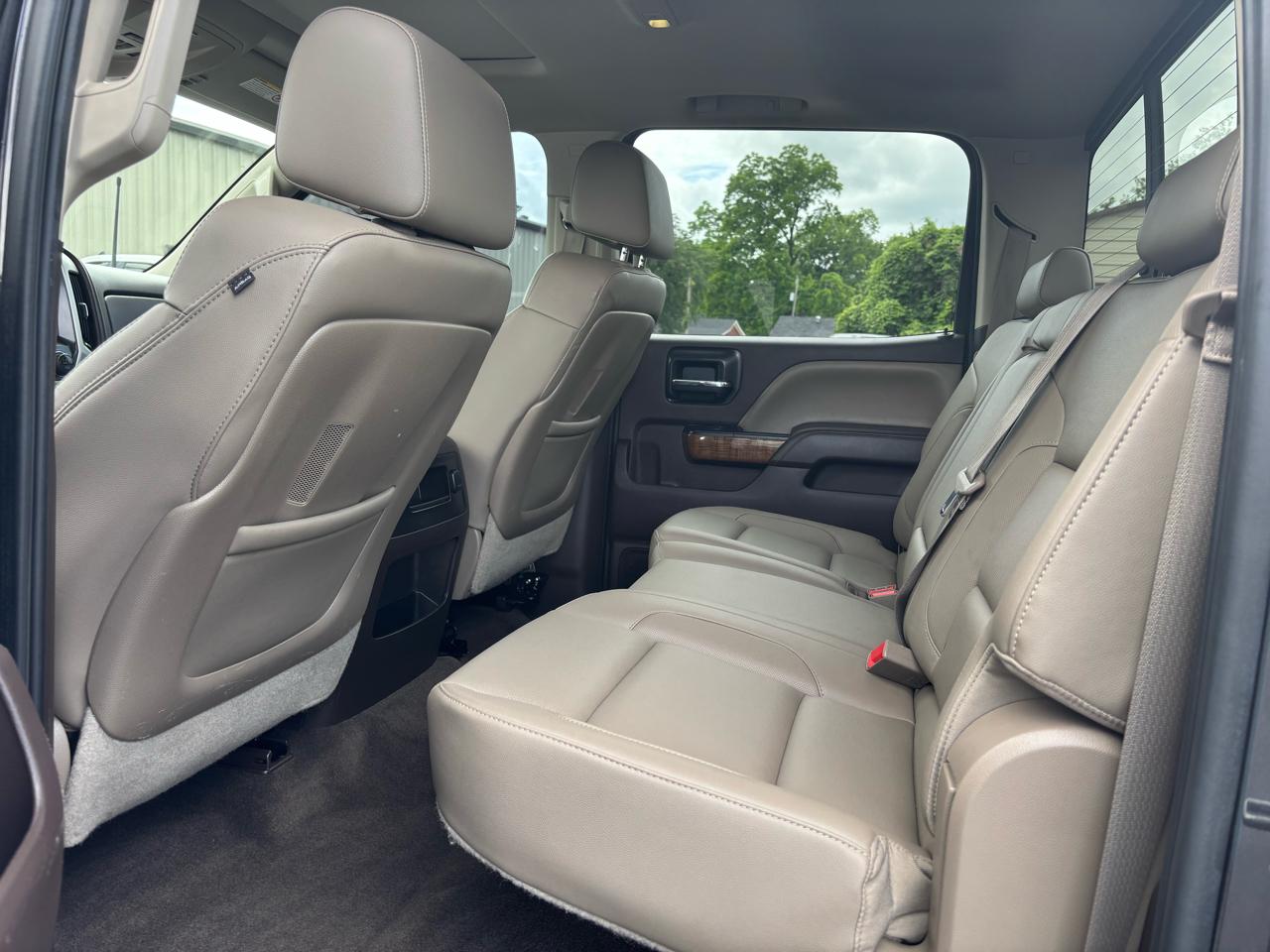 GMC Sierra 2500HD available WiFi 4WD Crew Cab 153.7" SLT 2015