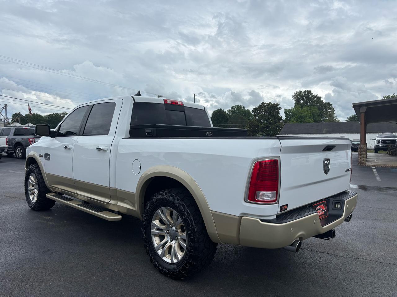 RAM 1500 4WD Crew Cab 149" Longhorn 2014
