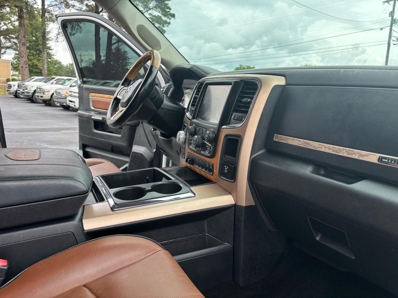 RAM 1500 4WD Crew Cab 149" Longhorn 2014