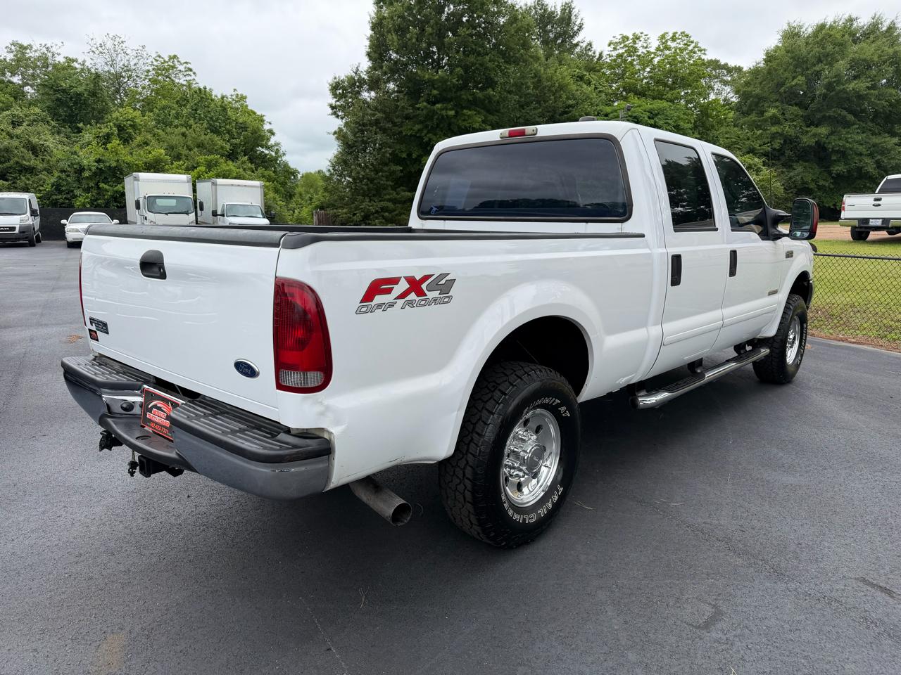Ford Super Duty F-250 Crew Cab 156" XLT 4WD 2003