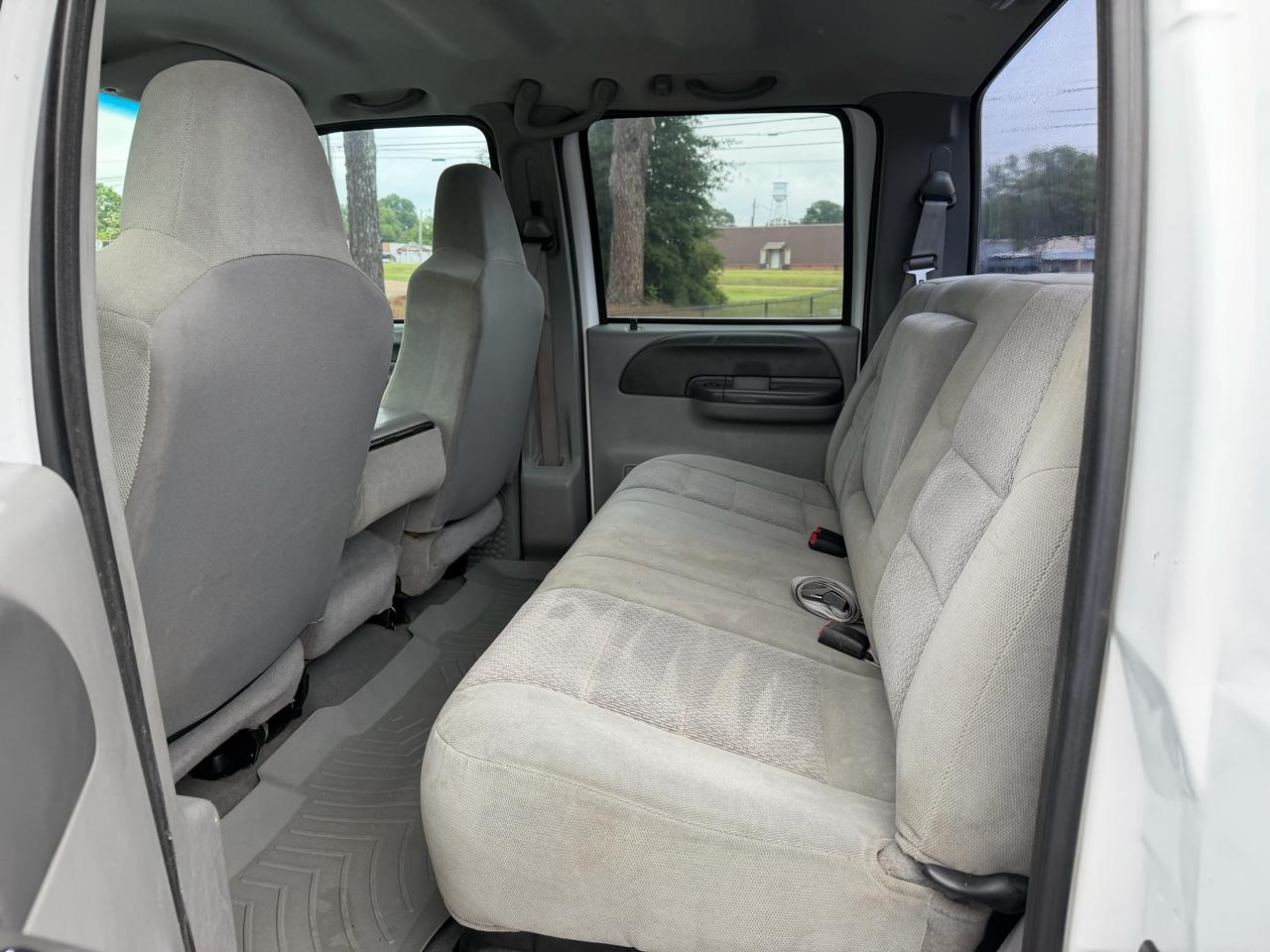 Ford Super Duty F-250 Crew Cab 156" XLT 4WD 2003