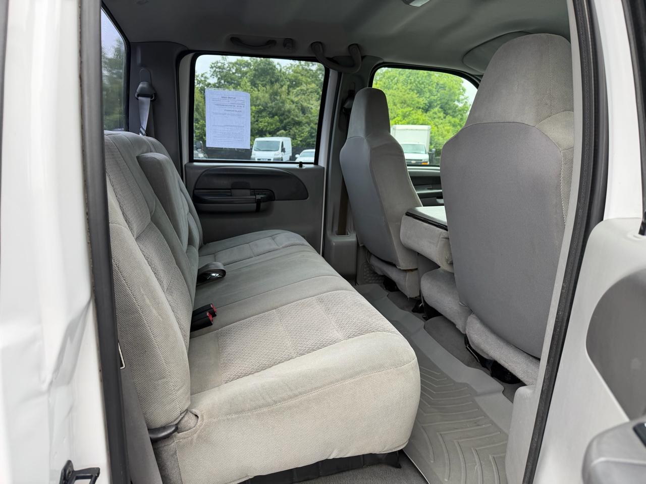 Ford Super Duty F-250 Crew Cab 156" XLT 4WD 2003