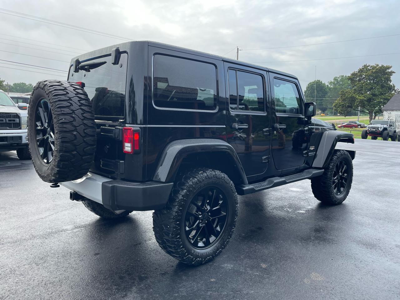 Jeep Wrangler Unlimited 4WD 4dr Sahara 2015