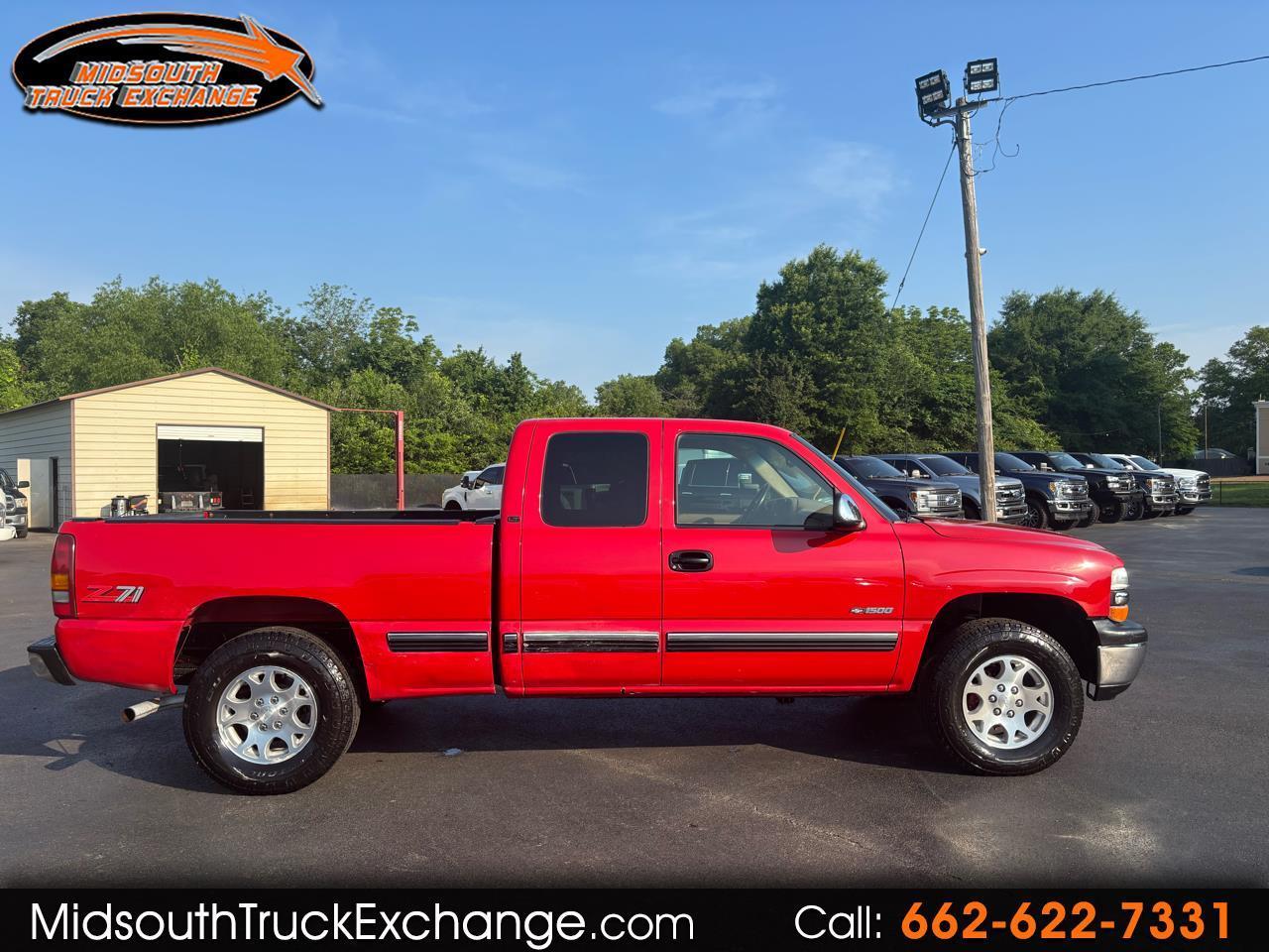 Chevrolet Silverado 1500 4dr Ext Cab 143.5" WB 4WD LT 2000