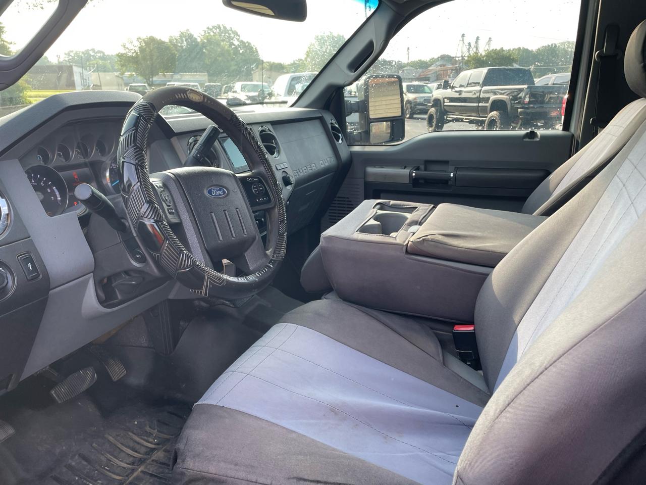 Ford Super Duty F-250 SRW 4WD SuperCab 142" XLT 2016