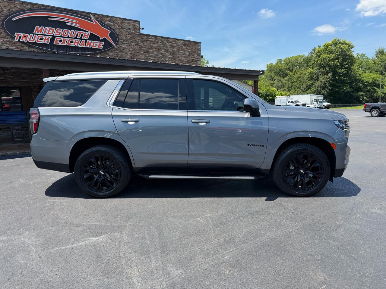 Chevrolet Tahoe 4WD 4dr LT 2021