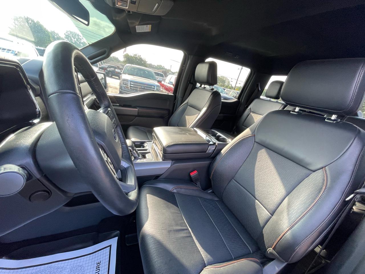 Ford F-150 Lariat 4WD SuperCrew 5.5' Box 2024