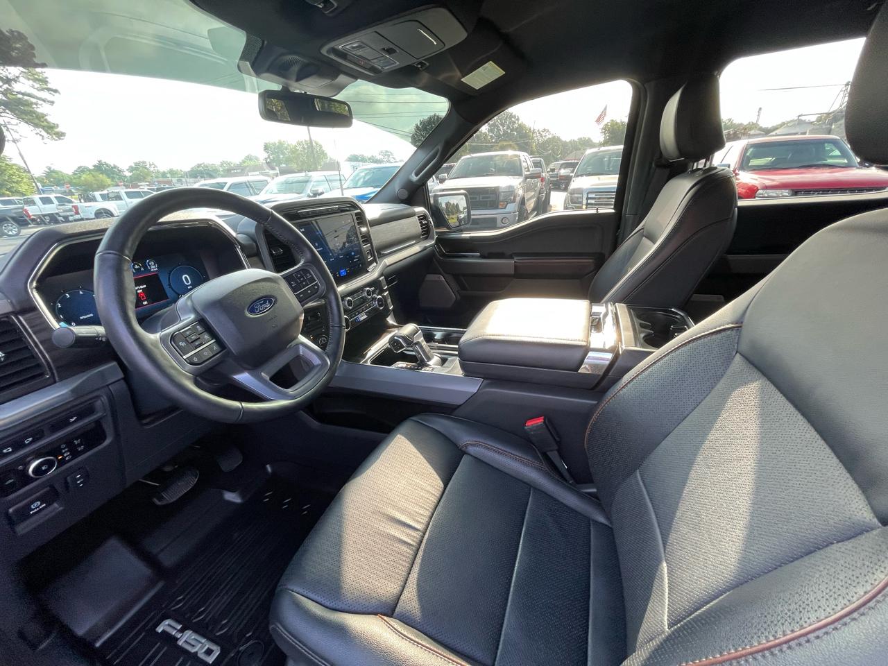 Ford F-150 Lariat 4WD SuperCrew 5.5' Box 2024