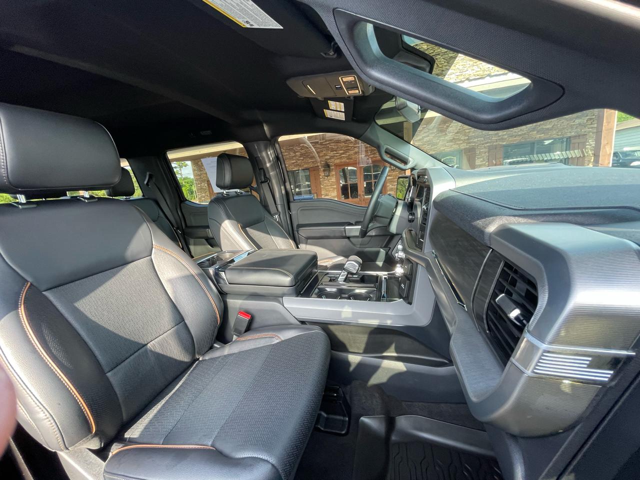 Ford F-150 Lariat 4WD SuperCrew 5.5' Box 2024