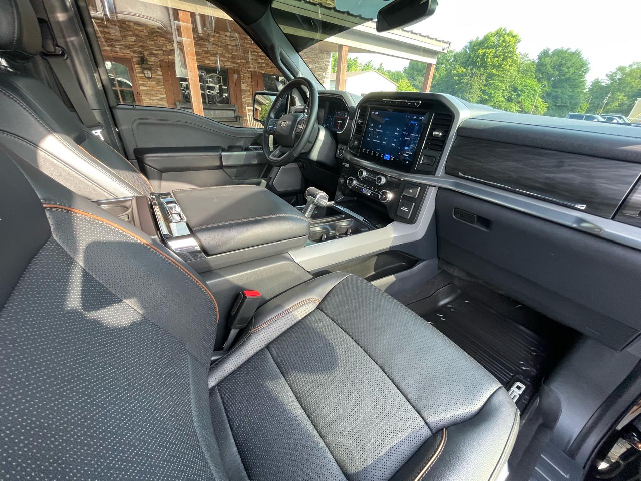 Ford F-150 Lariat 4WD SuperCrew 5.5' Box 2024
