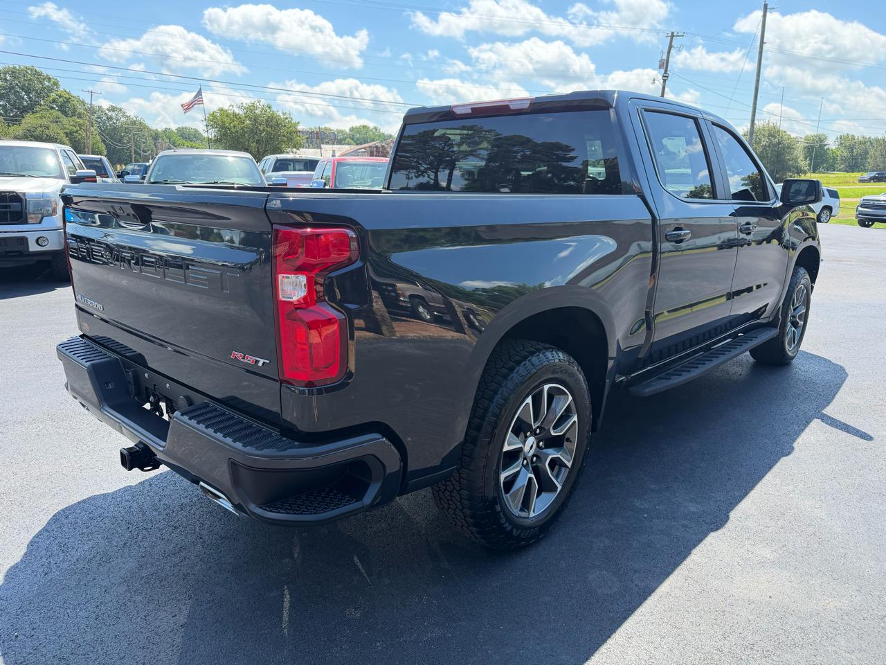 Chevrolet Silverado 1500 4WD Crew Cab 147" RST 2023