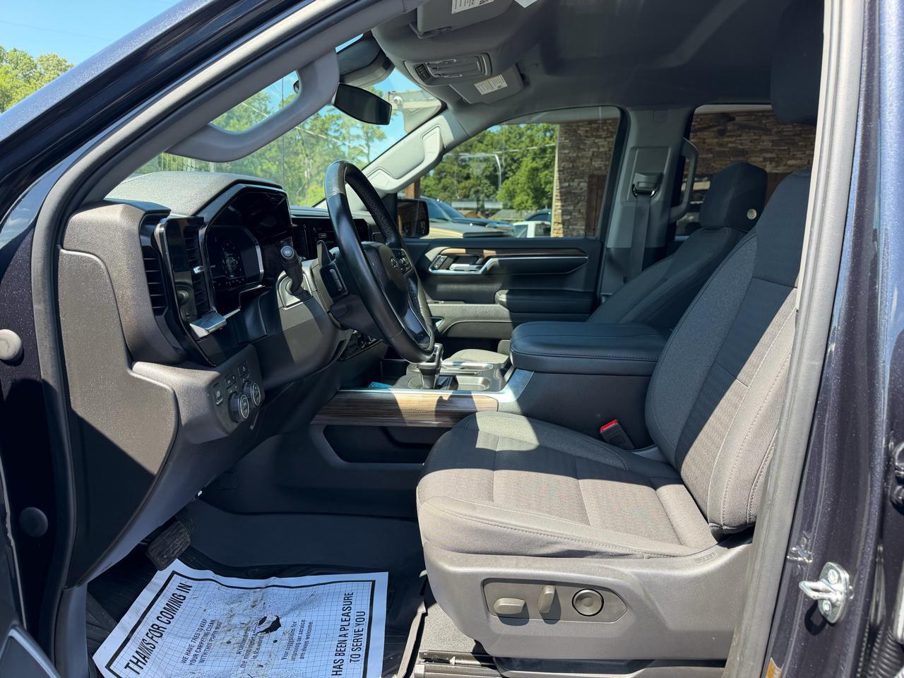 Chevrolet Silverado 1500 4WD Crew Cab 147" RST 2023
