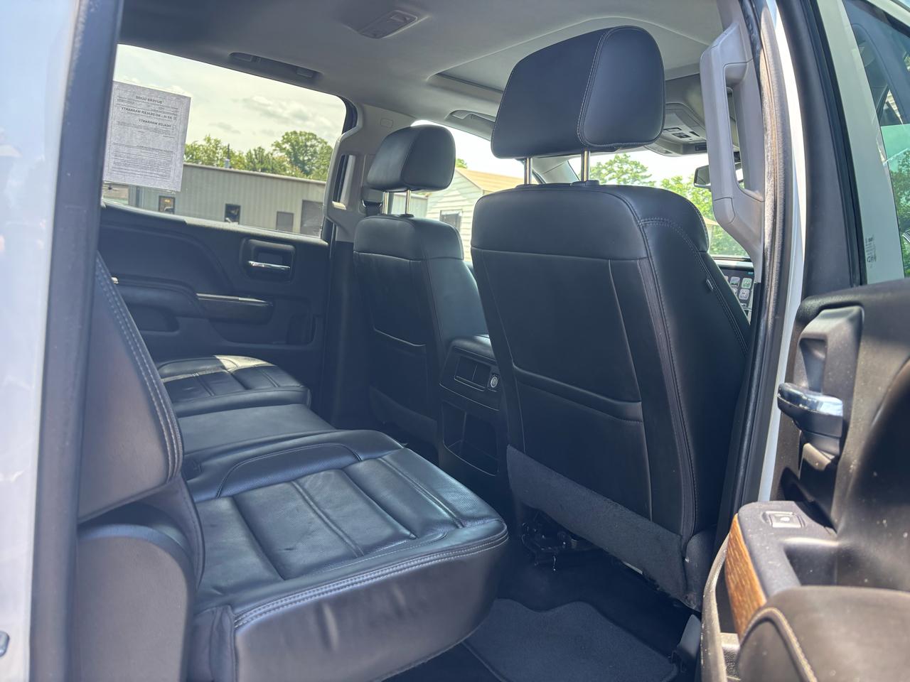 GMC Sierra 1500 4WD Crew Cab 143.5" Denali 2017