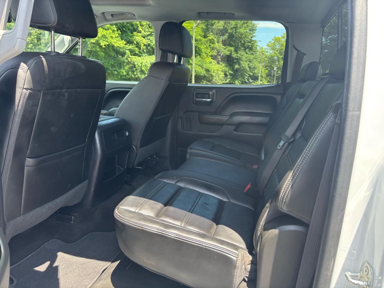 GMC Sierra 1500 4WD Crew Cab 143.5" Denali 2017