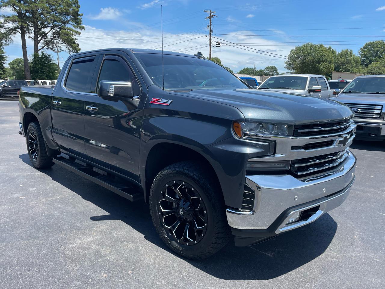 Chevrolet Silverado 1500 4WD Crew Cab 147" LTZ 2019