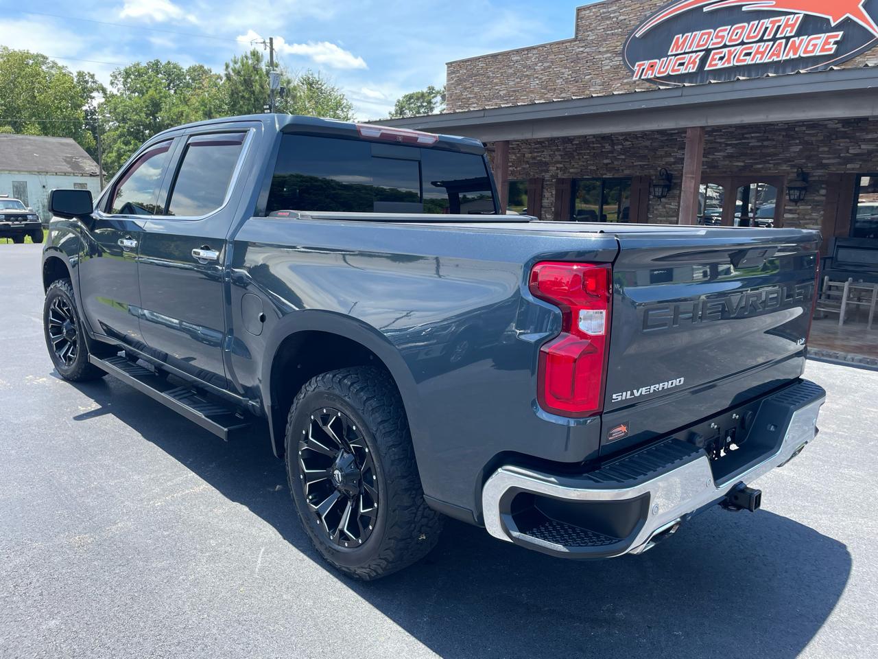 Chevrolet Silverado 1500 4WD Crew Cab 147" LTZ 2019
