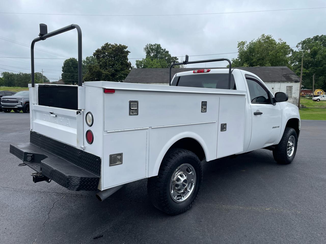 GMC Sierra 2500HD 4WD Reg Cab 133.7" Work Truck 2012