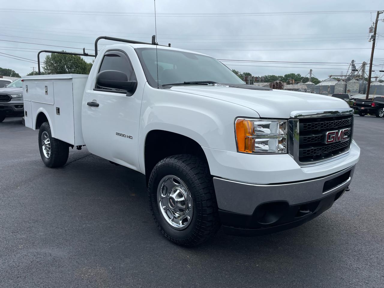 GMC Sierra 2500HD 4WD Reg Cab 133.7" Work Truck 2012