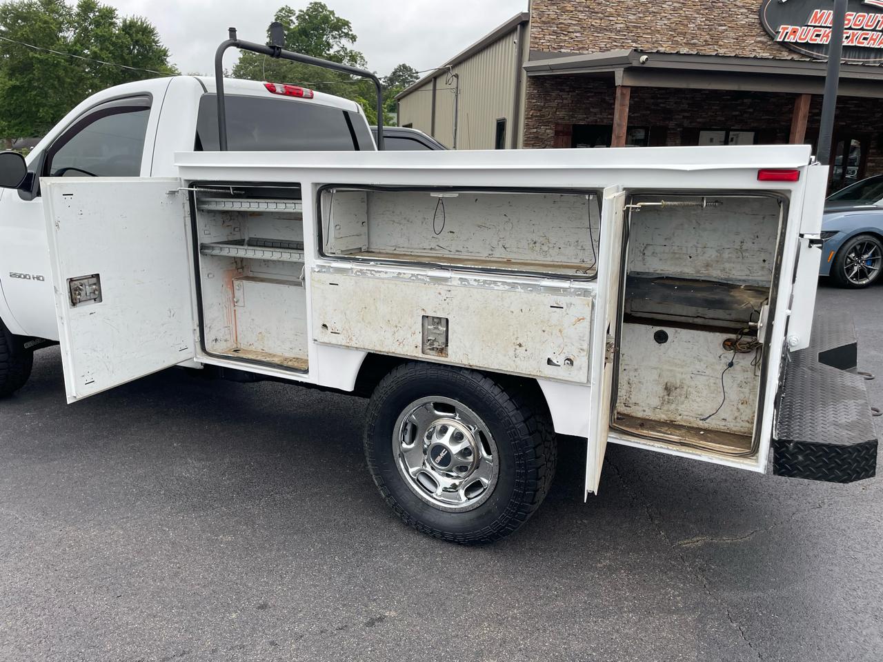 GMC Sierra 2500HD 4WD Reg Cab 133.7" Work Truck 2012