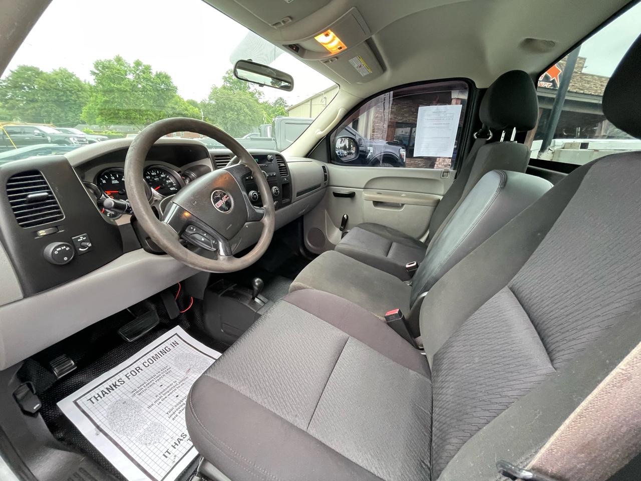 GMC Sierra 2500HD 4WD Reg Cab 133.7" Work Truck 2012