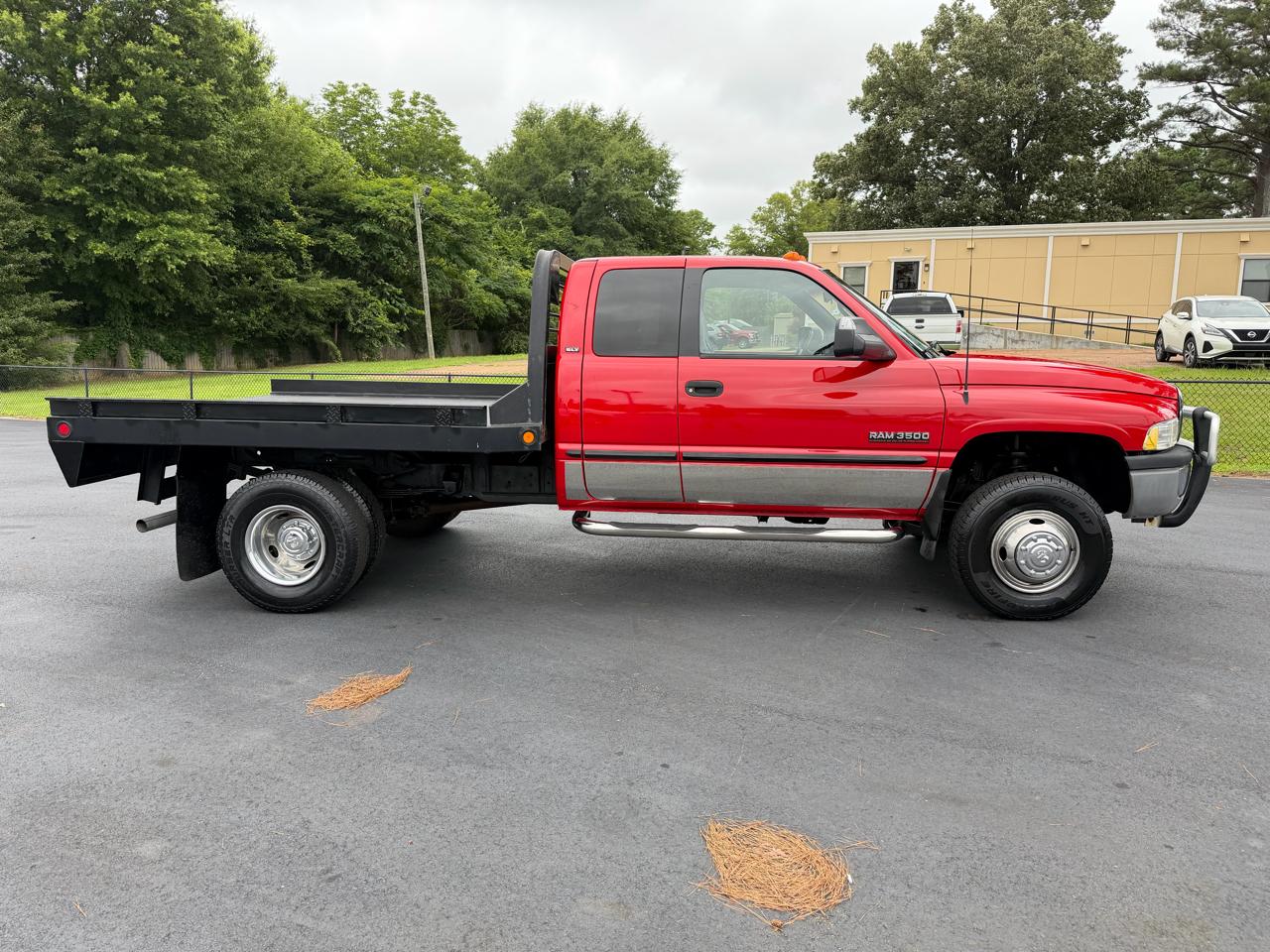 Dodge Ram 3500 4dr Quad Cab 155" WB DRW 4WD 1998