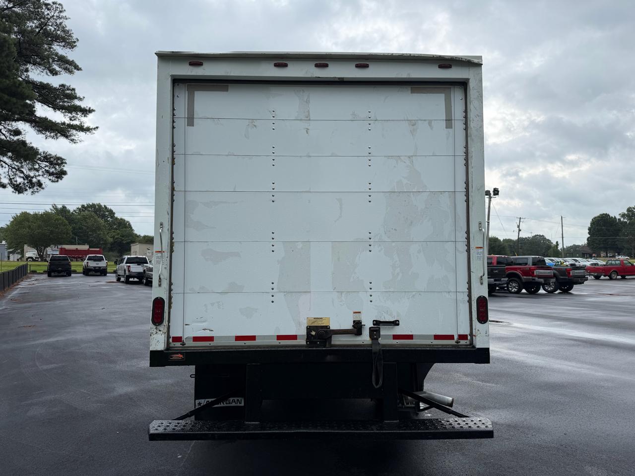 Chevrolet Express Commercial Cutaway 3500 Van 177" 2019