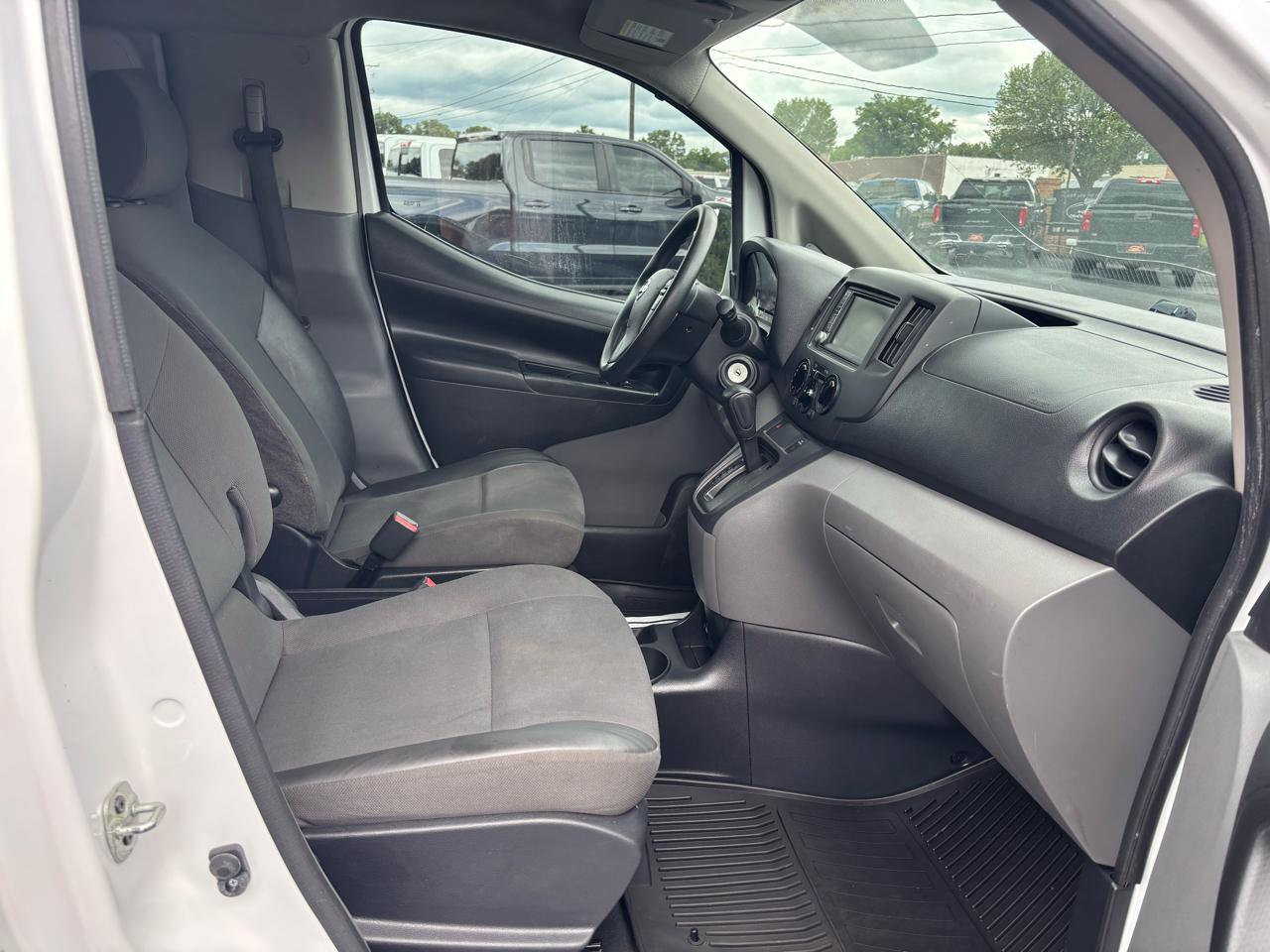 Nissan NV200 Compact Cargo I4 SV 2020