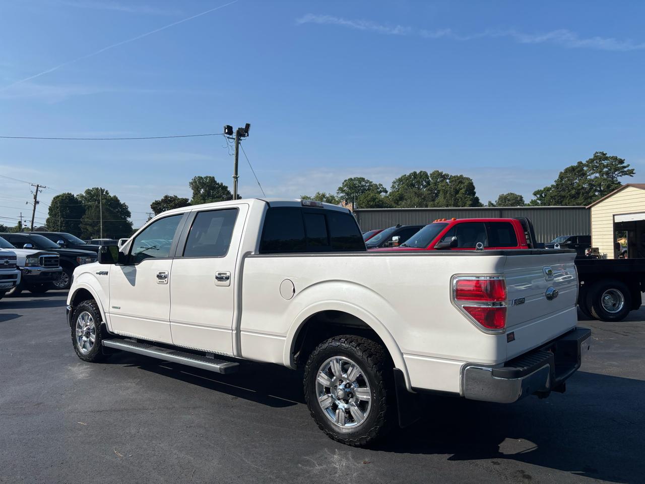 Ford F-150 2WD SuperCrew 157" Lariat 2011
