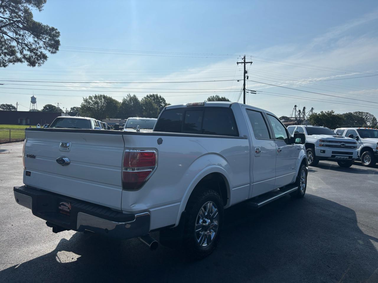 Ford F-150 2WD SuperCrew 157" Lariat 2011