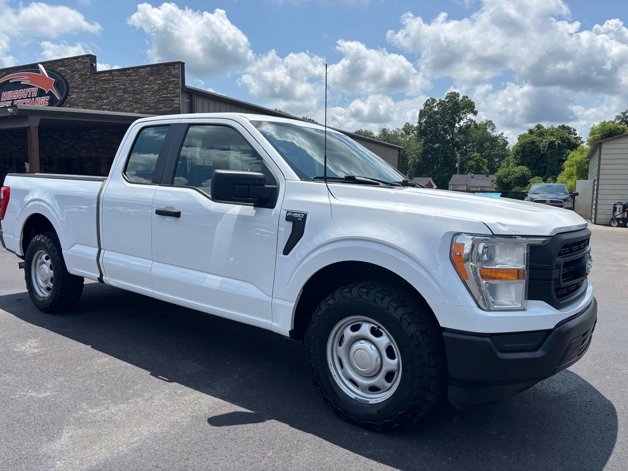 Ford F-150 XLT 2WD SuperCab 6.5' Box 2021