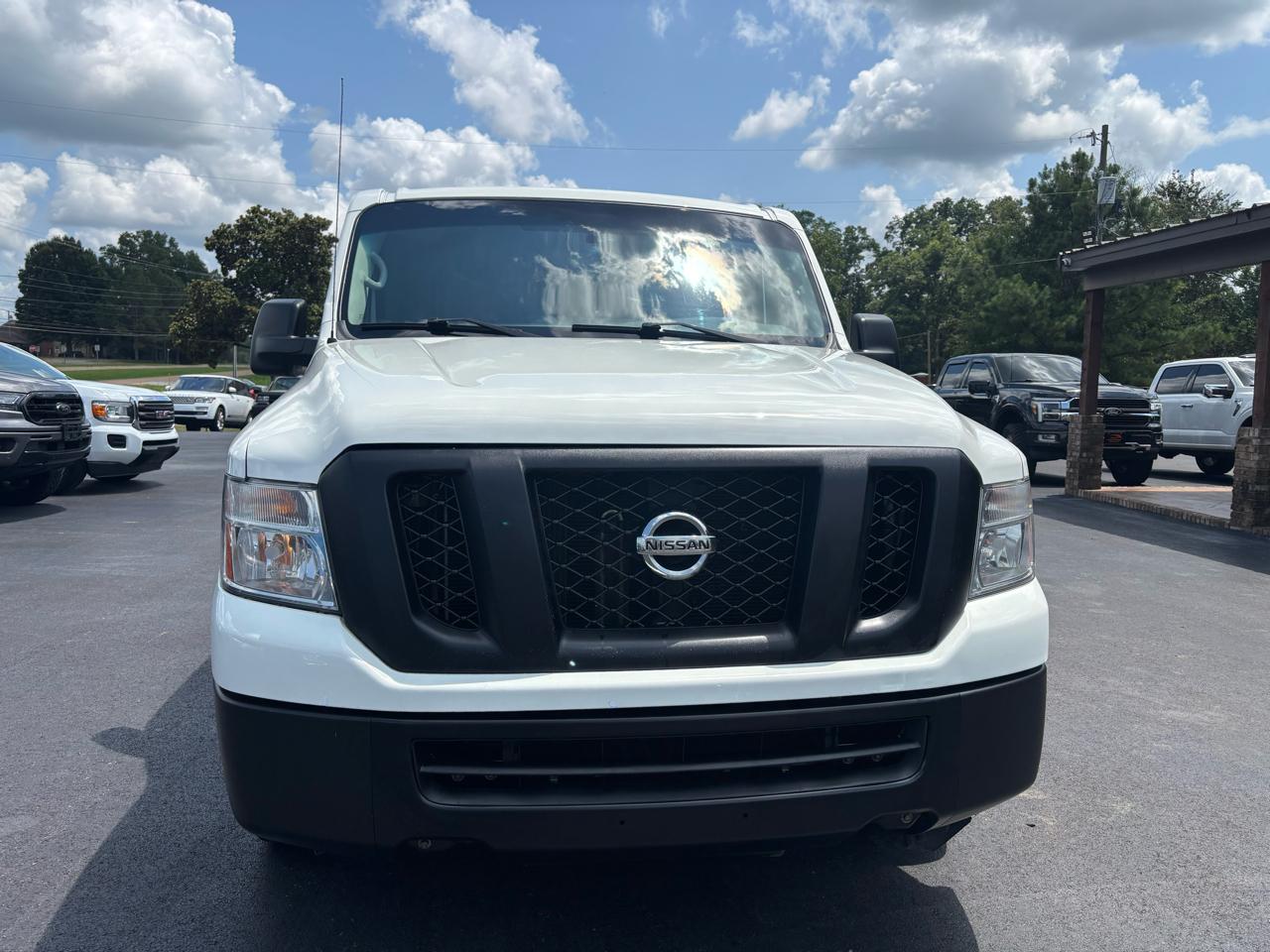 Nissan NV Cargo NV2500 HD Standard Roof V6 SV 2020