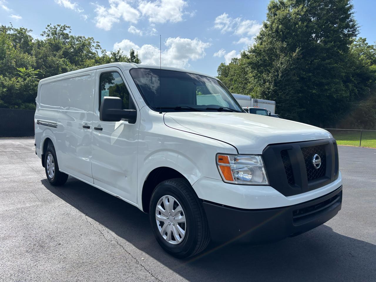 Nissan NV Cargo NV2500 HD Standard Roof V6 SV 2020